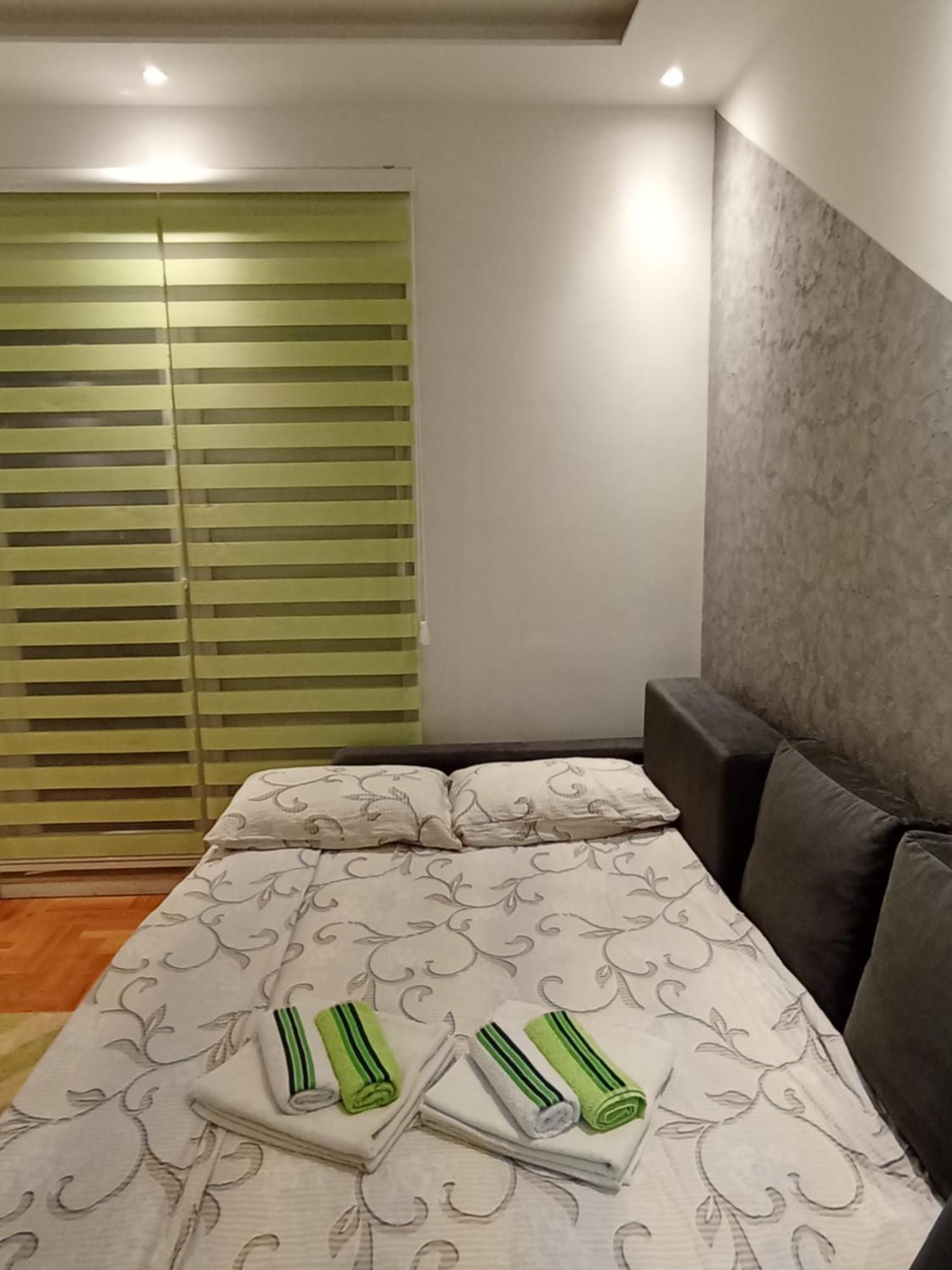 Leo 11 Apartment